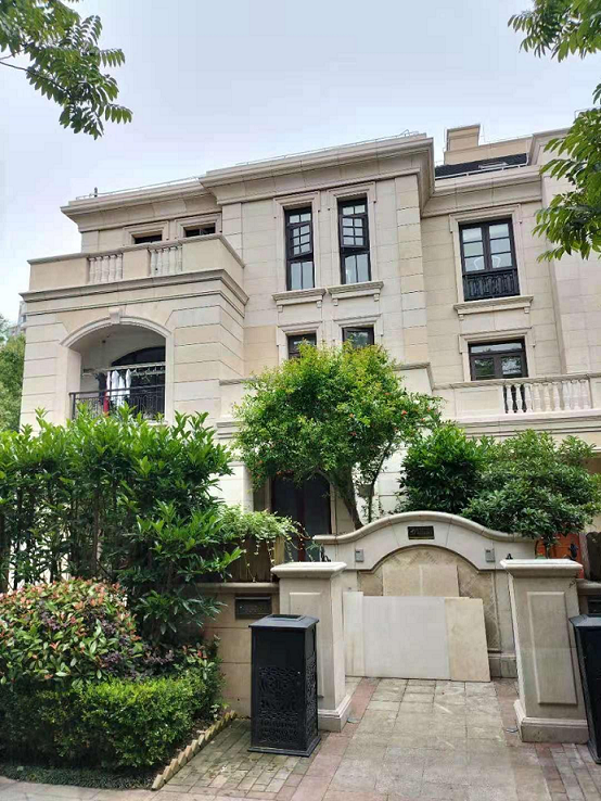 锦绣华城15地块三期(一标段)石材幕墙维修工程